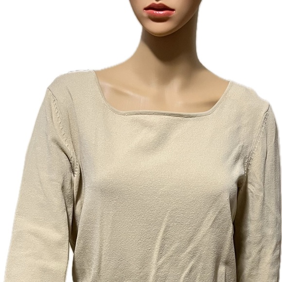 Bundle of Women’s medium large winter tops - Picture 4 of 7